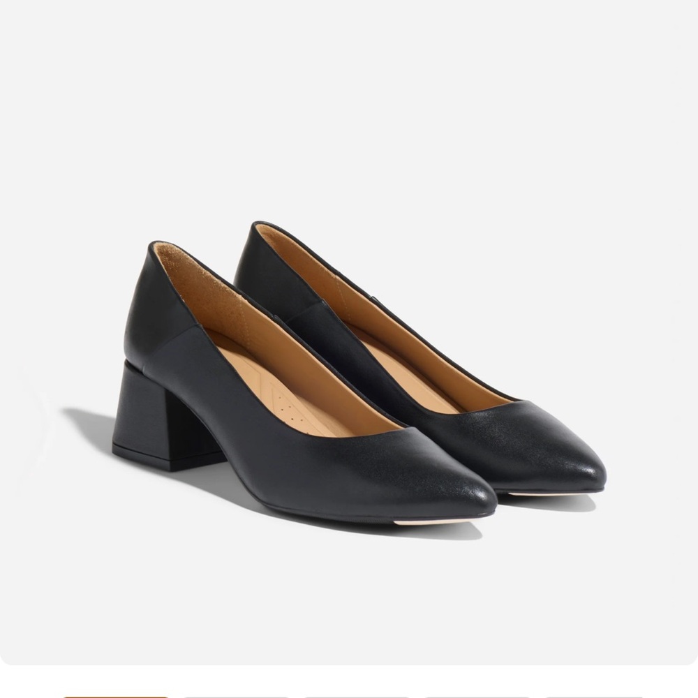 NWT Nisolo Fiorela Go-To Mid
Heel